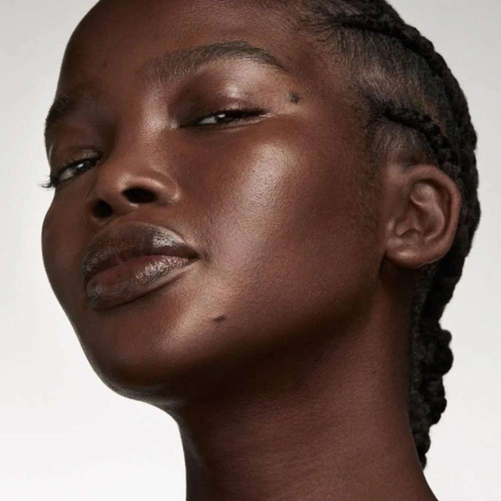 Fenty 23 Blurring Skin Tint